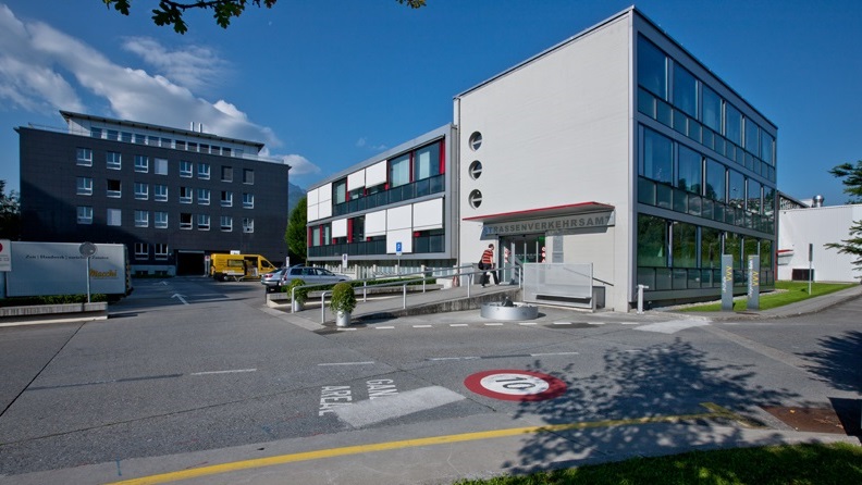 Hauptgebäude Strassenverkehrsamt Luzern 